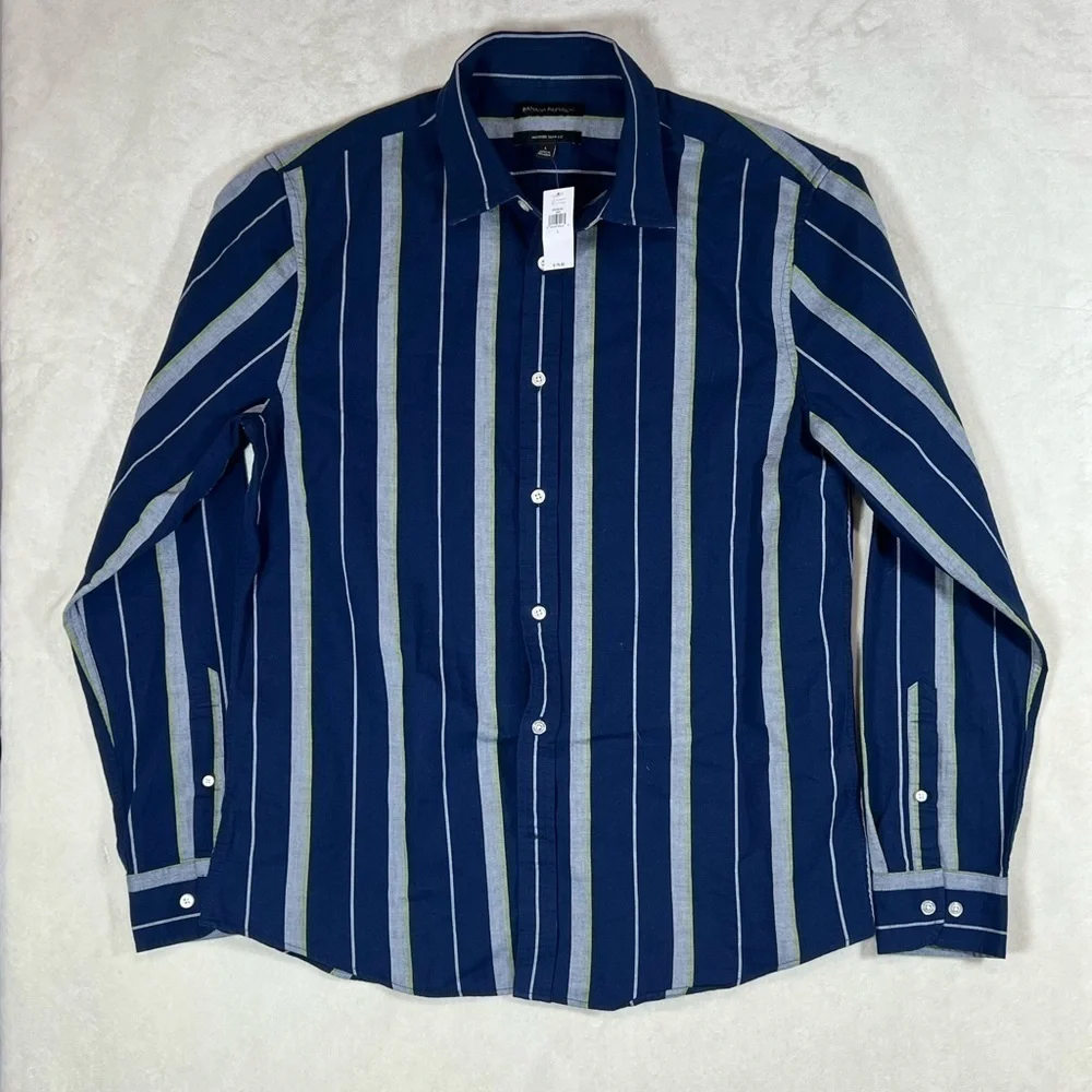 NWT Banana Republic Untucked Slim Fit Large Men's Striped Blue Shirt Summer